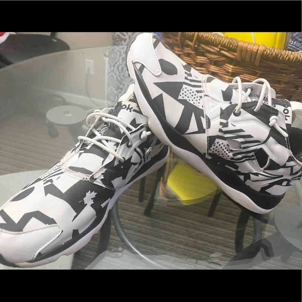 Reebok’s - Picture 2 of 4